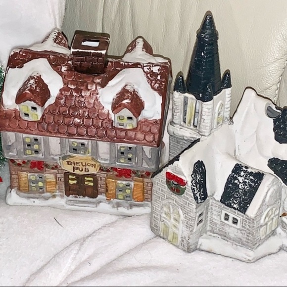 get ready for next Christmas, everything you see Included - Picture 14 of 17